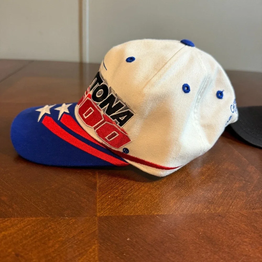 The Unbranded Brand lot vintage
